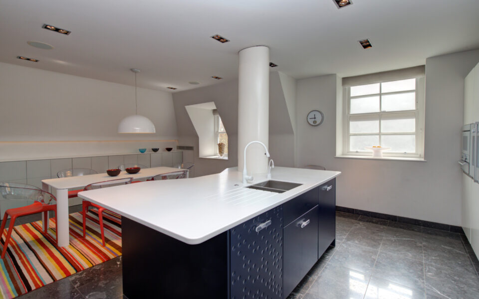 4 bedroom penthouse apartment for sale in Kensington
