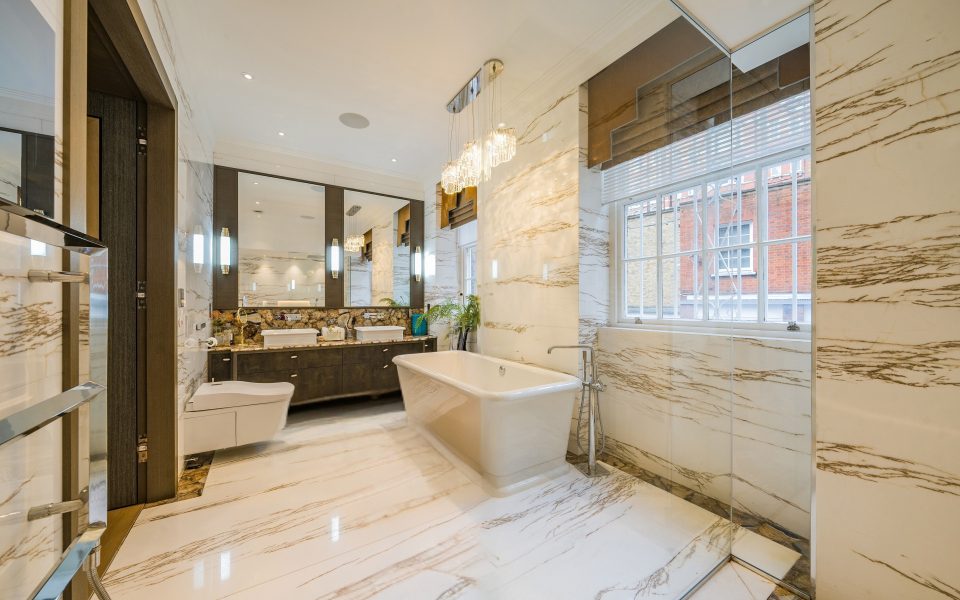 Master Ensuite