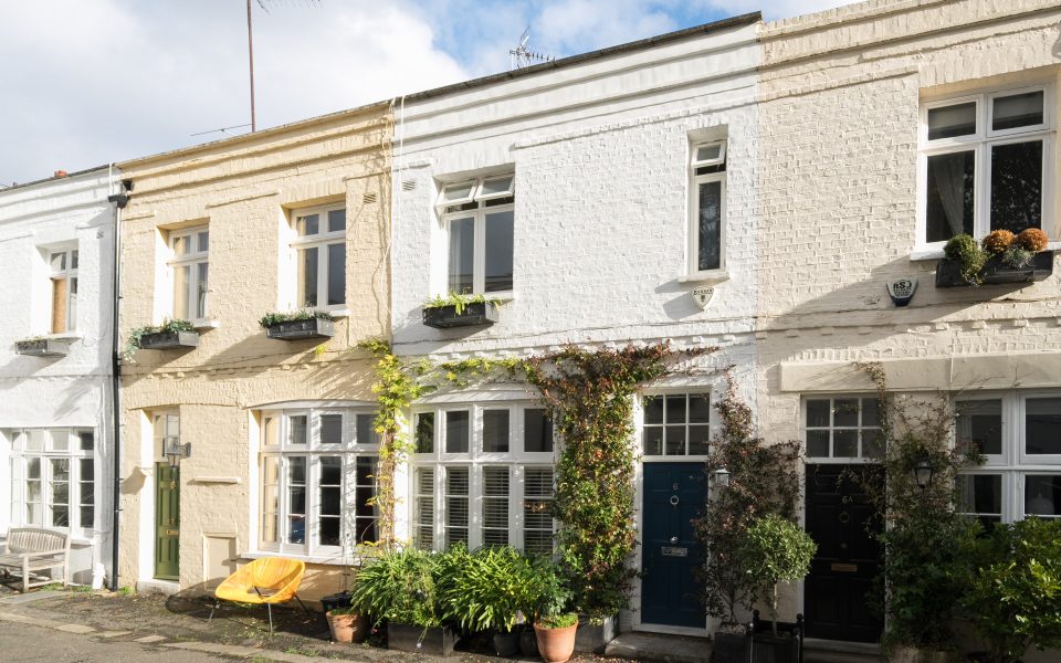 Rare freehold Belgravia mews