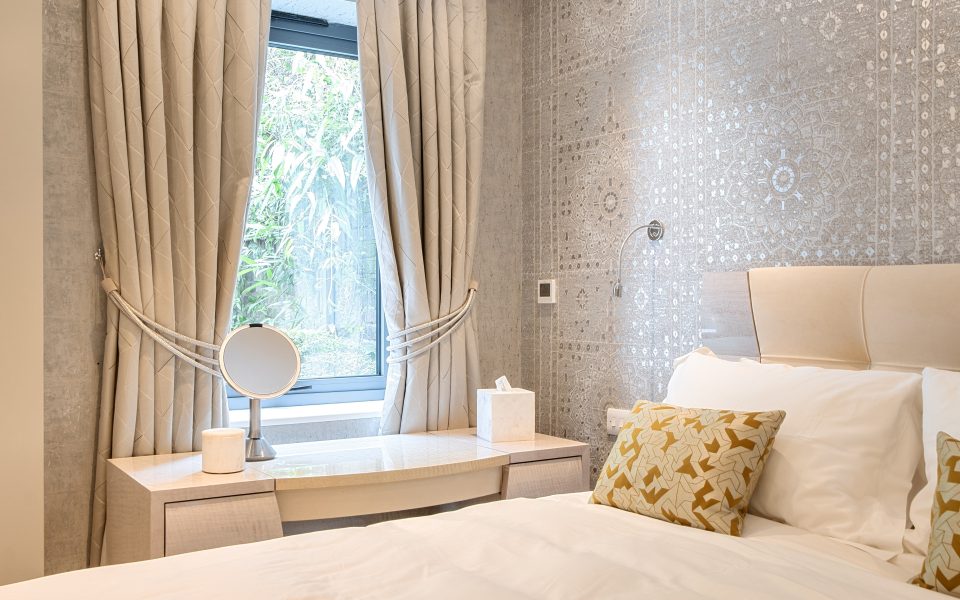 Bedroom 1 of 3 bedroom flat in King Henry's Road